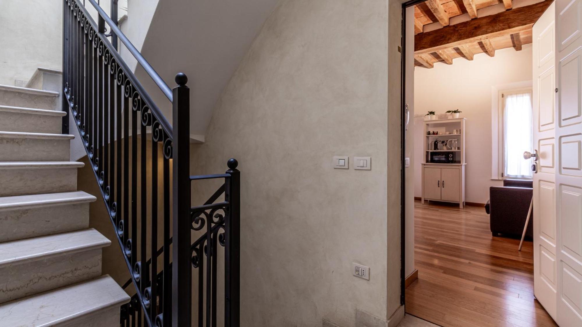 Piazza Martiri-In Pieno Centro Sotto Al Castello Apartment Carpi Ngoại thất bức ảnh